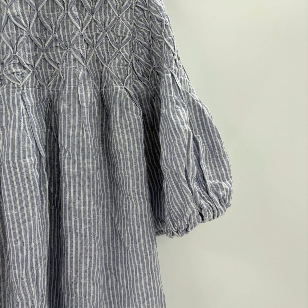 Anthropologie Textured the Liza puff sleeve smocked Blue Striped Blouse small - Picture 12 of 16